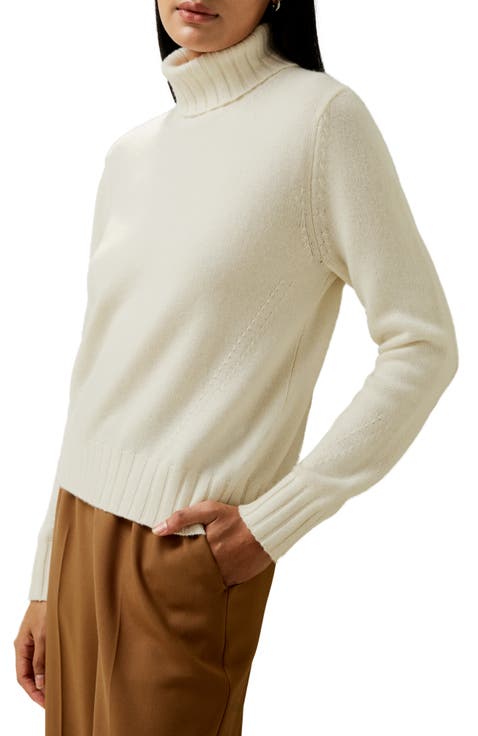 Women's Turtleneck Sweater with Rib Hemline