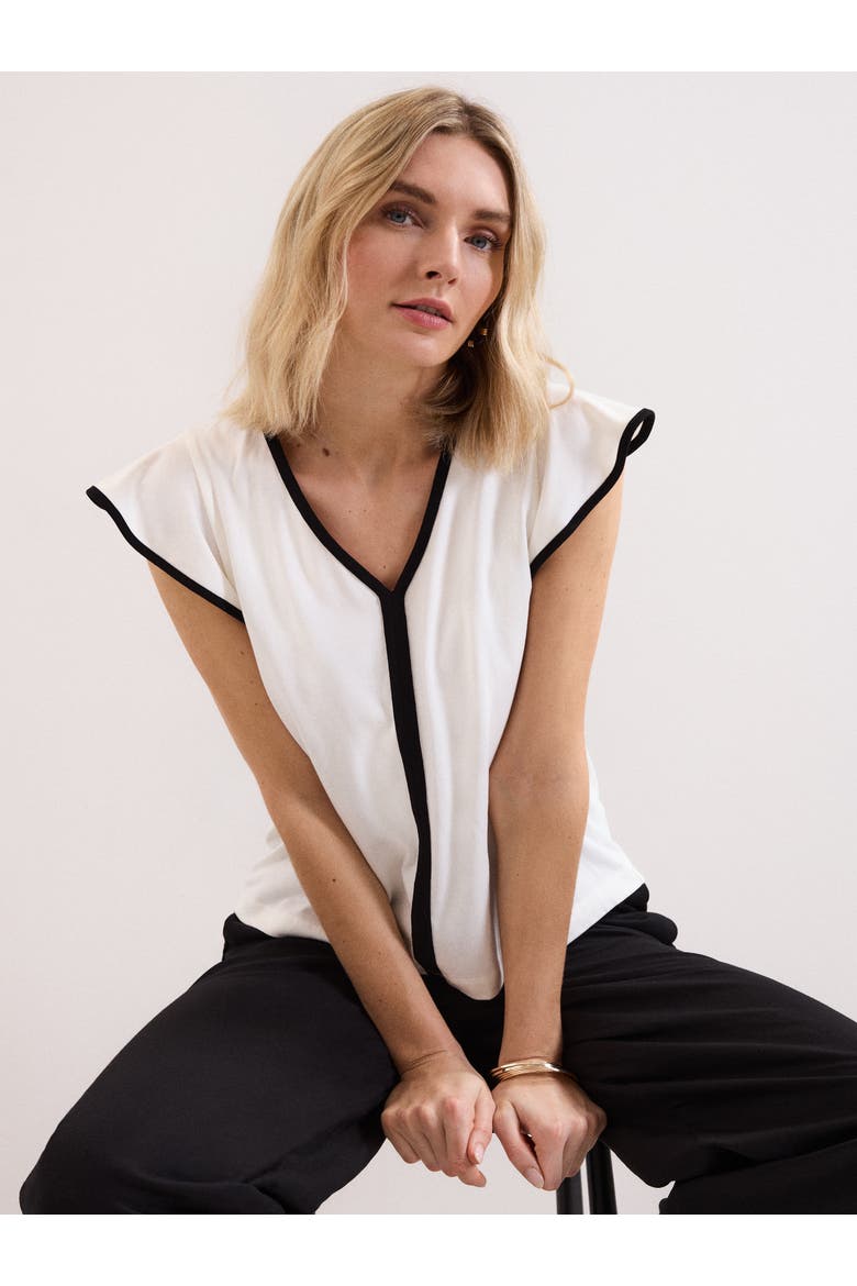 Fleur Ruffle Sleeve V-Neck Top, Alternate, color, Black/Ivory