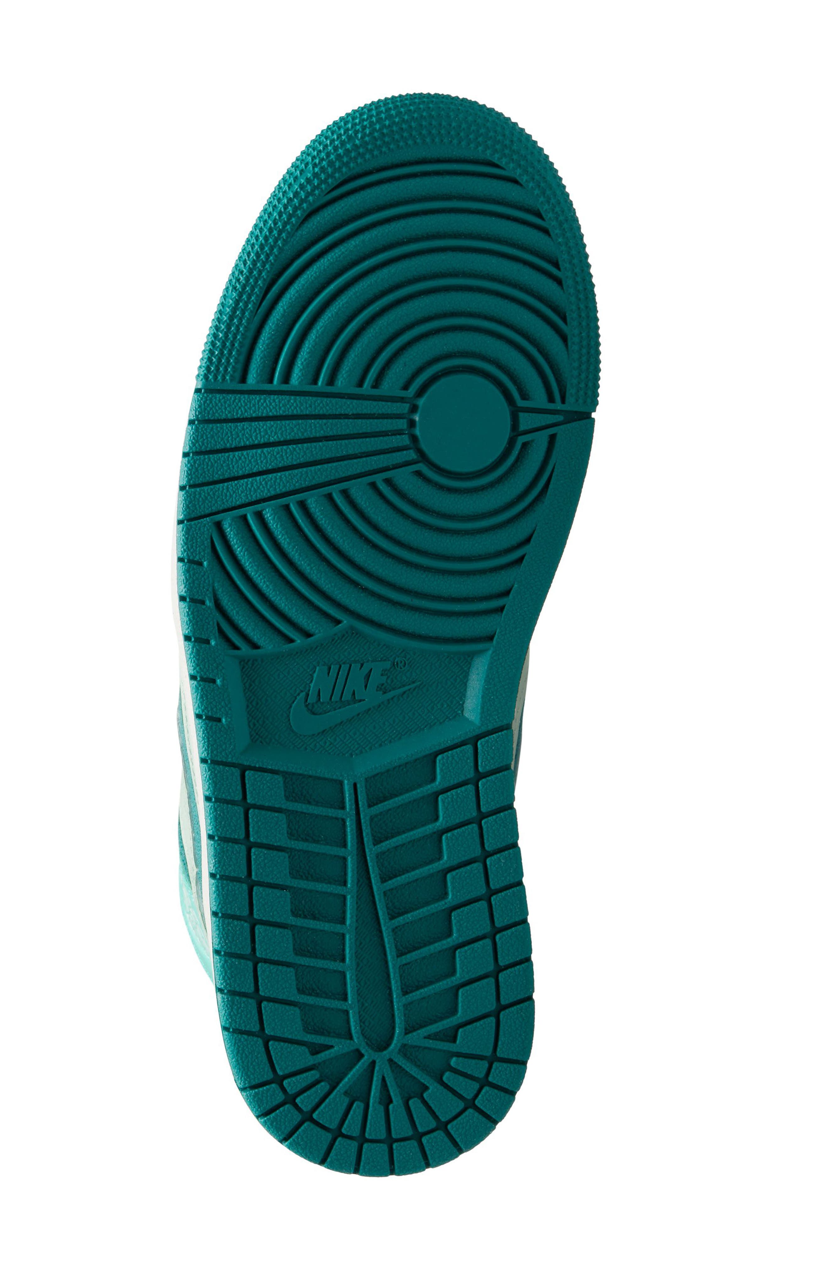 Air Jordan 1 Mid SE Basketball Sneaker, Alternate, color, BLEACHED TURQUOISE/ SKY TEAL