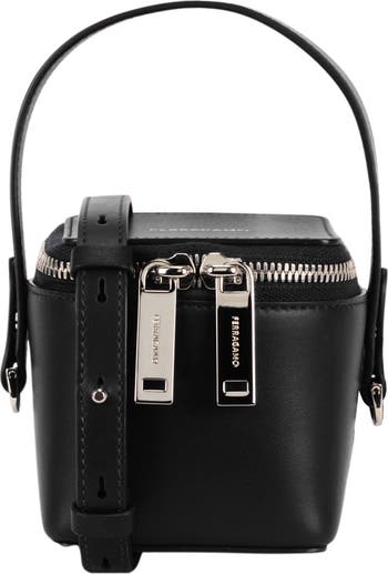 FERRAGAMO Leather bucket bag with l details フェラガモ Salvatore Ferragamo Grained Leather Bucket Bag | ShopSimon
