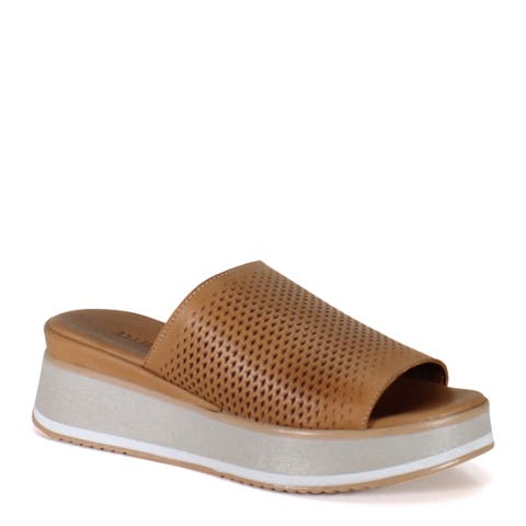 PA CIFIC Leather Platform Slip-On Sandal
