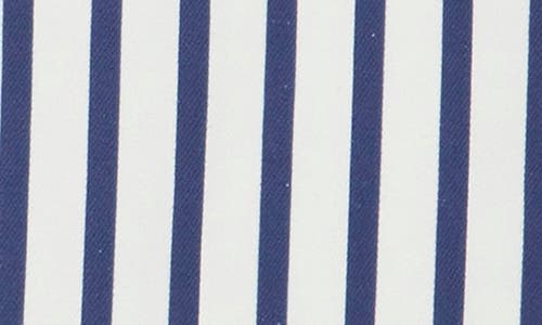 ALICE AND OLIVIA ALICE + OLIVIA BREANN STRIPE NOTCH LAPEL BLAZER