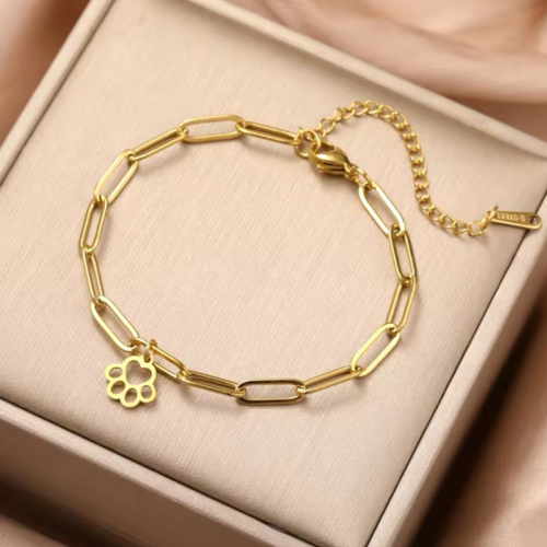 Hollywood Sensation Loyalprint Delicate Paw Print Link Bracelet In Gold