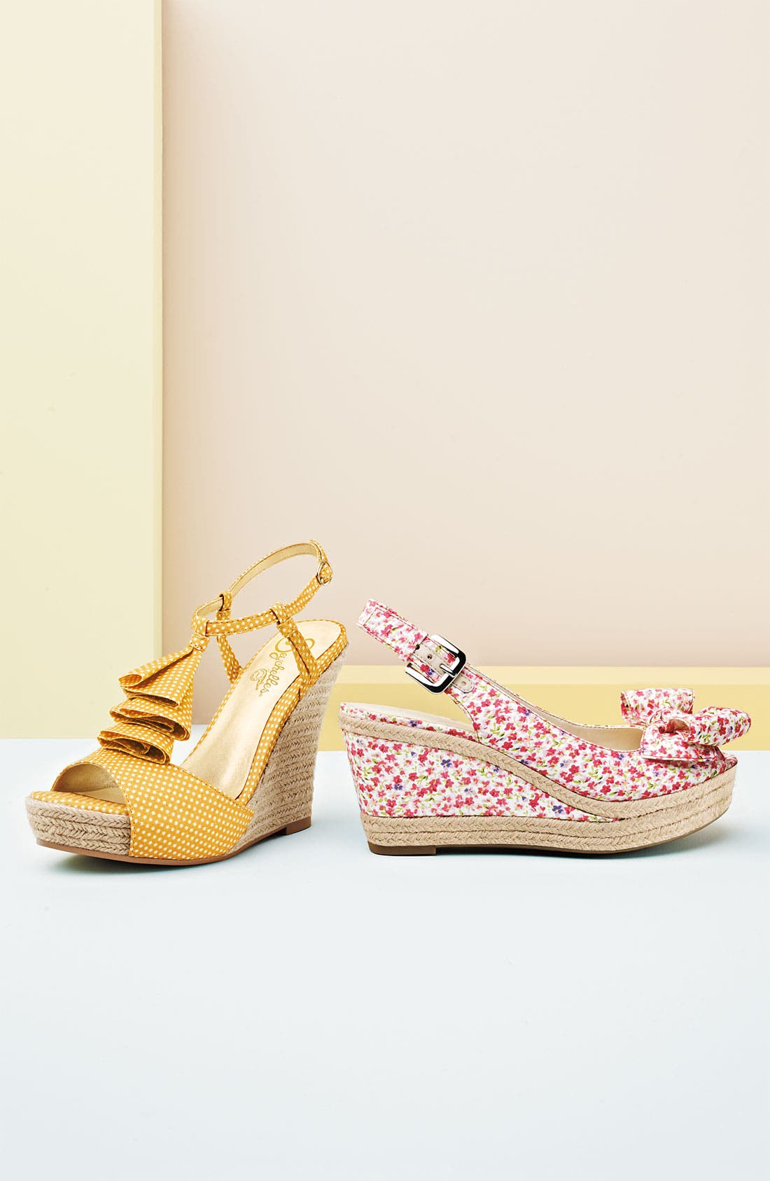 'How Do You Do' Sandal, Alternate, color, MUSTARD POLKA DOTS