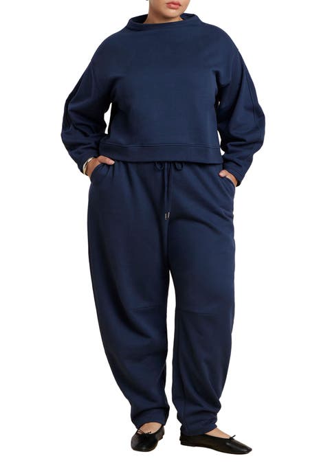 Barrel Leg Sweatpant