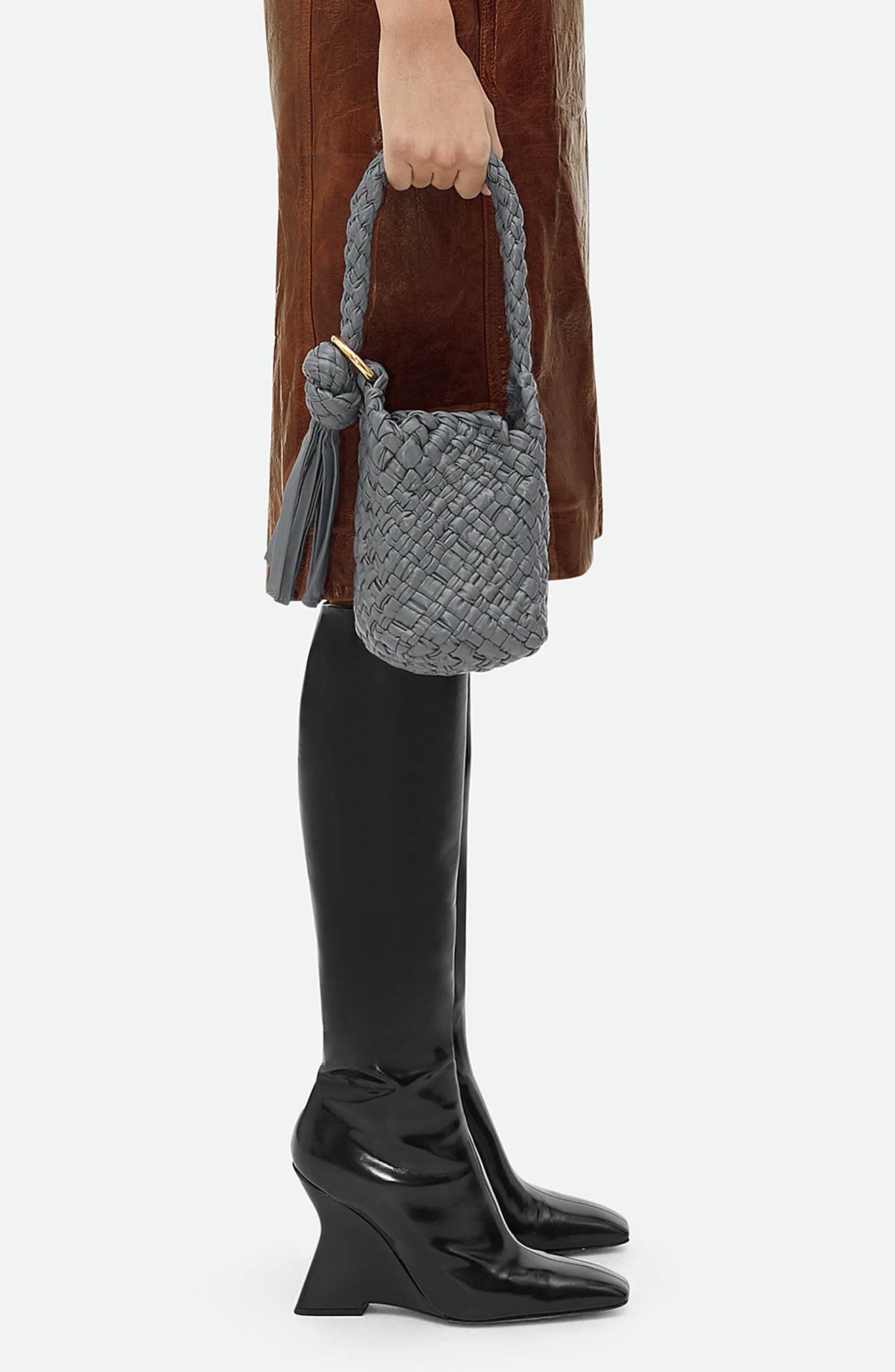 Bottega Veneta Mini Piero Intrecciato Leather Bucket Bag, Alternate, color, 