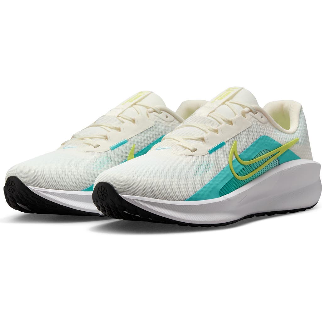 Nike Downshifter 13 Running Shoe In Multi