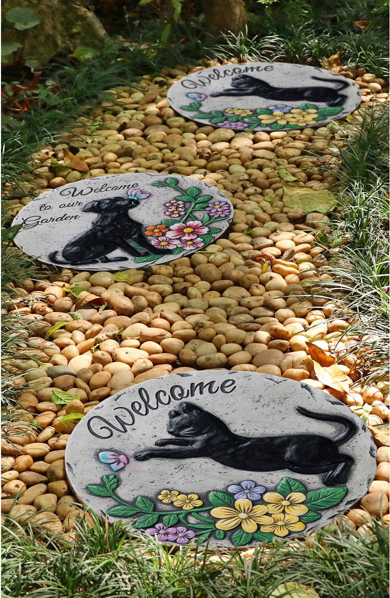 Glitzhome Set of 2 Cement Cat and Dog Textured Stepping Stones, Alternate, color, Black