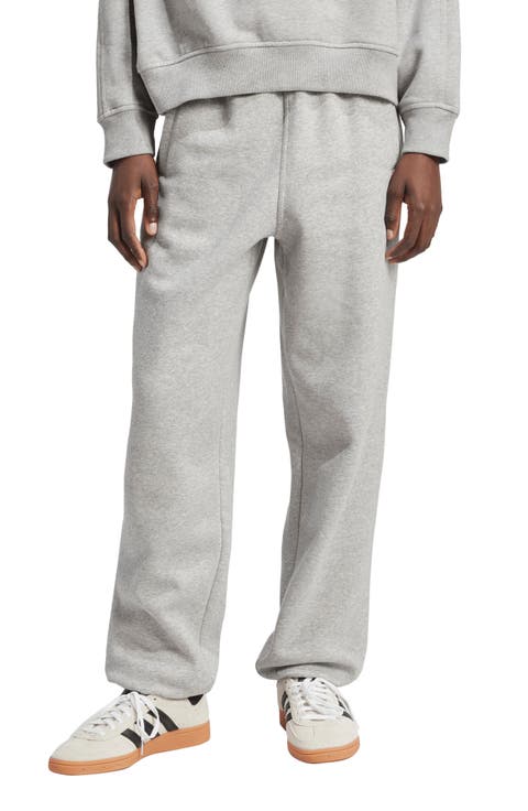 Essentials Trefoil Lifestyle Fleece Sweatpants (Regular & Plus)