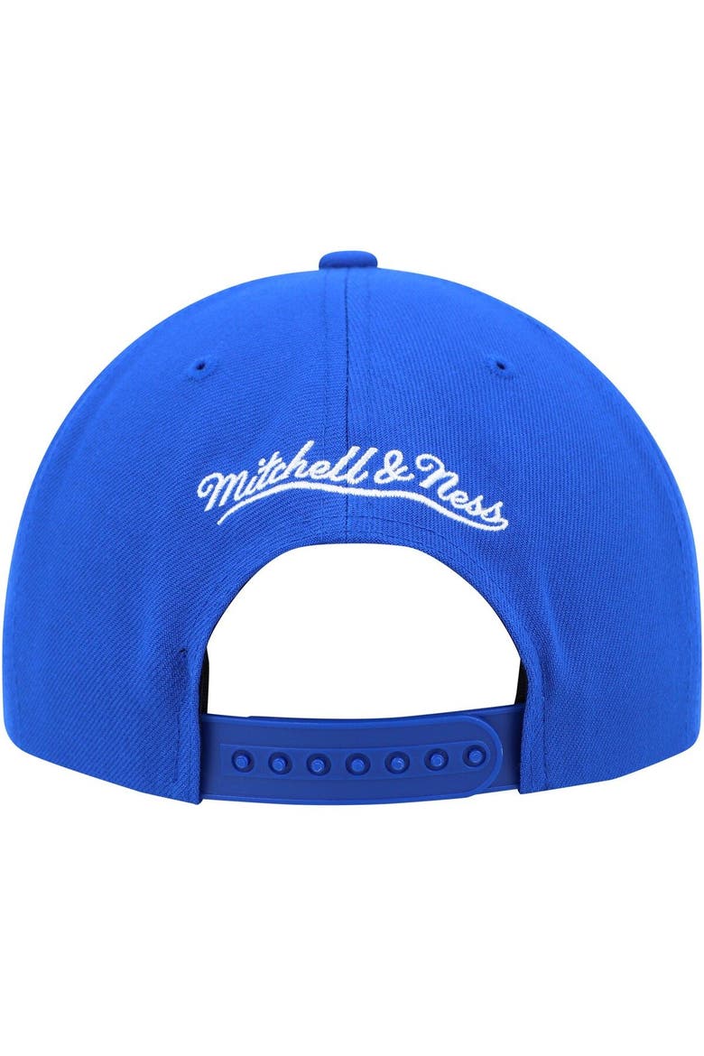 Men's Mitchell & Ness Navy Washington Capitals Vintage Hat Trick Snapback Hat, Alternate, color, Navy