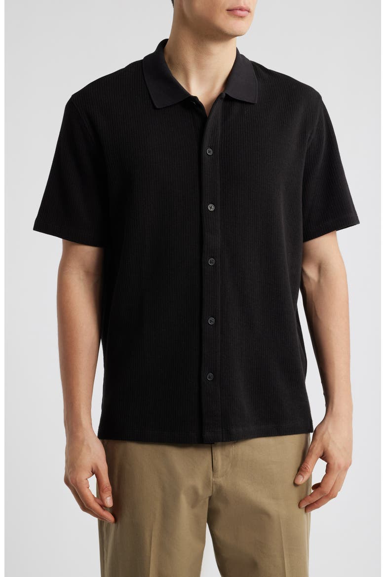 Textured Double Knit Short Sleeve Button-Up Shirt (Men