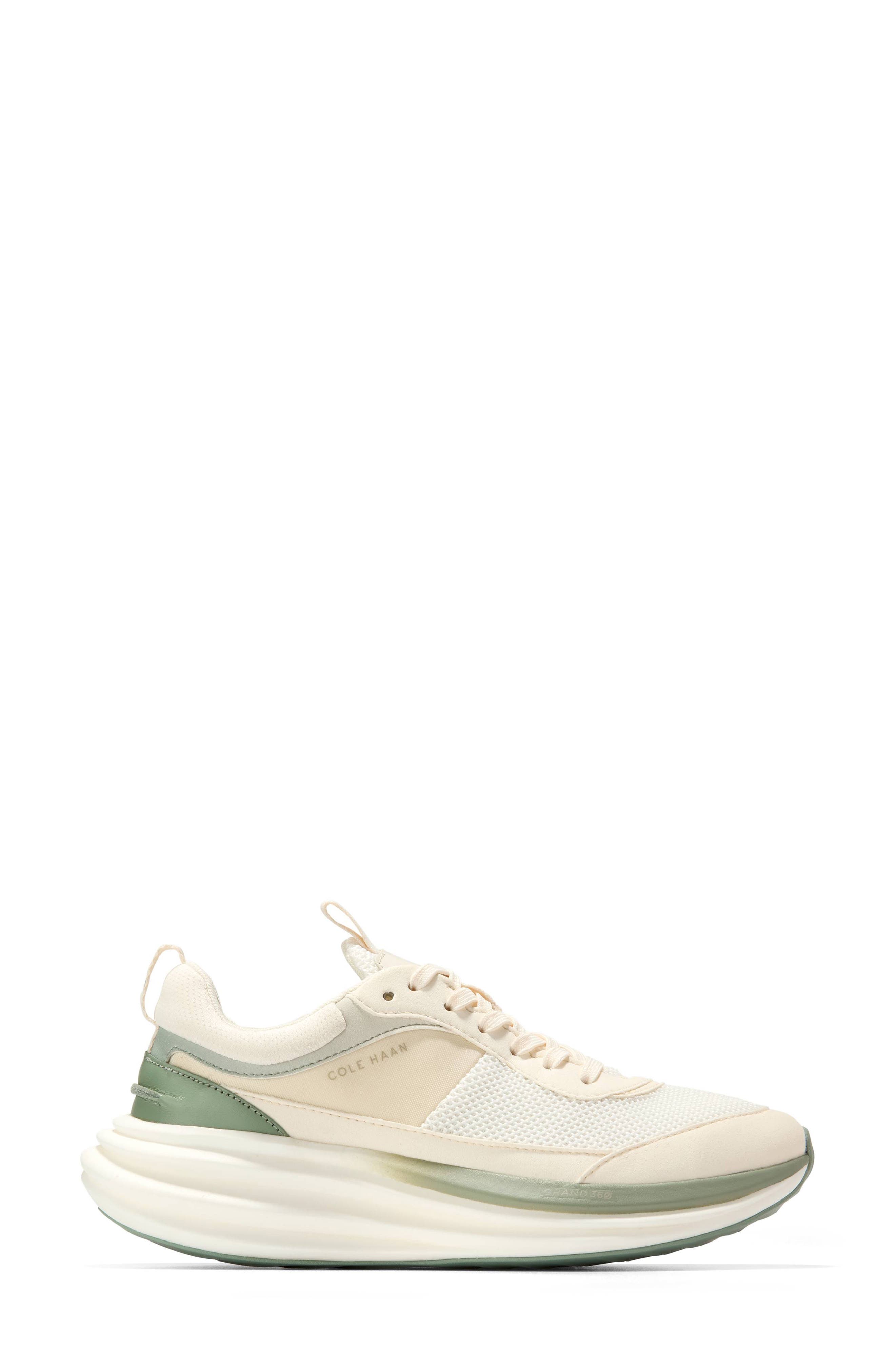 ØriginalGrand Quadstreak Running Shoe, Alternate, color, LILY PAD/ IVORY/ WHITE