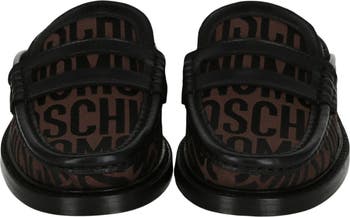 Logo Moc Toe Mule
