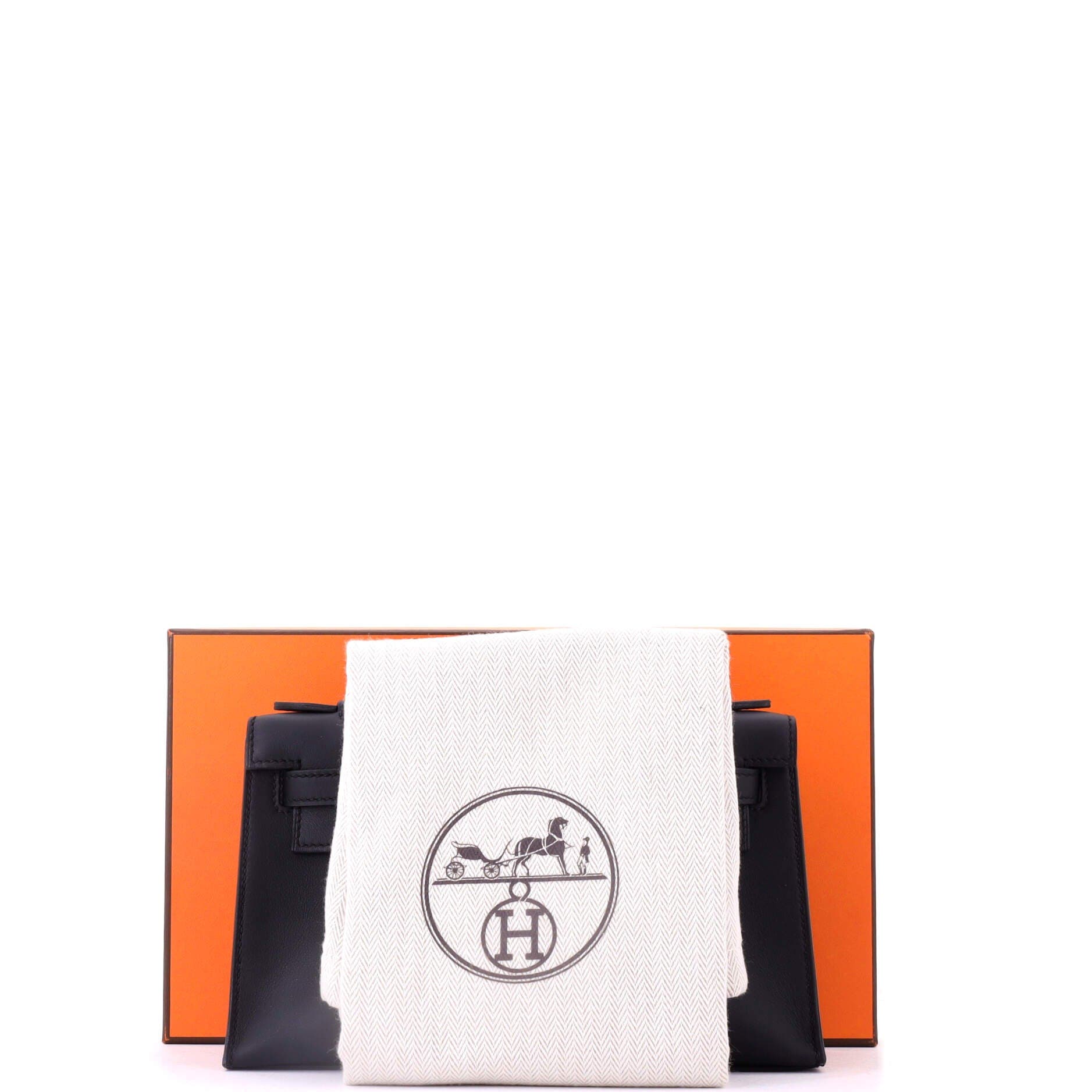 Kelly Pochette Swift, Alternate, color, Black