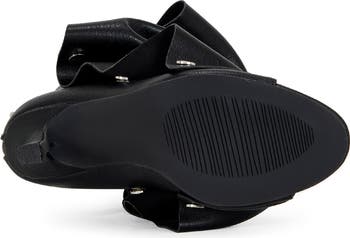 Arjun Lug Sole Boot