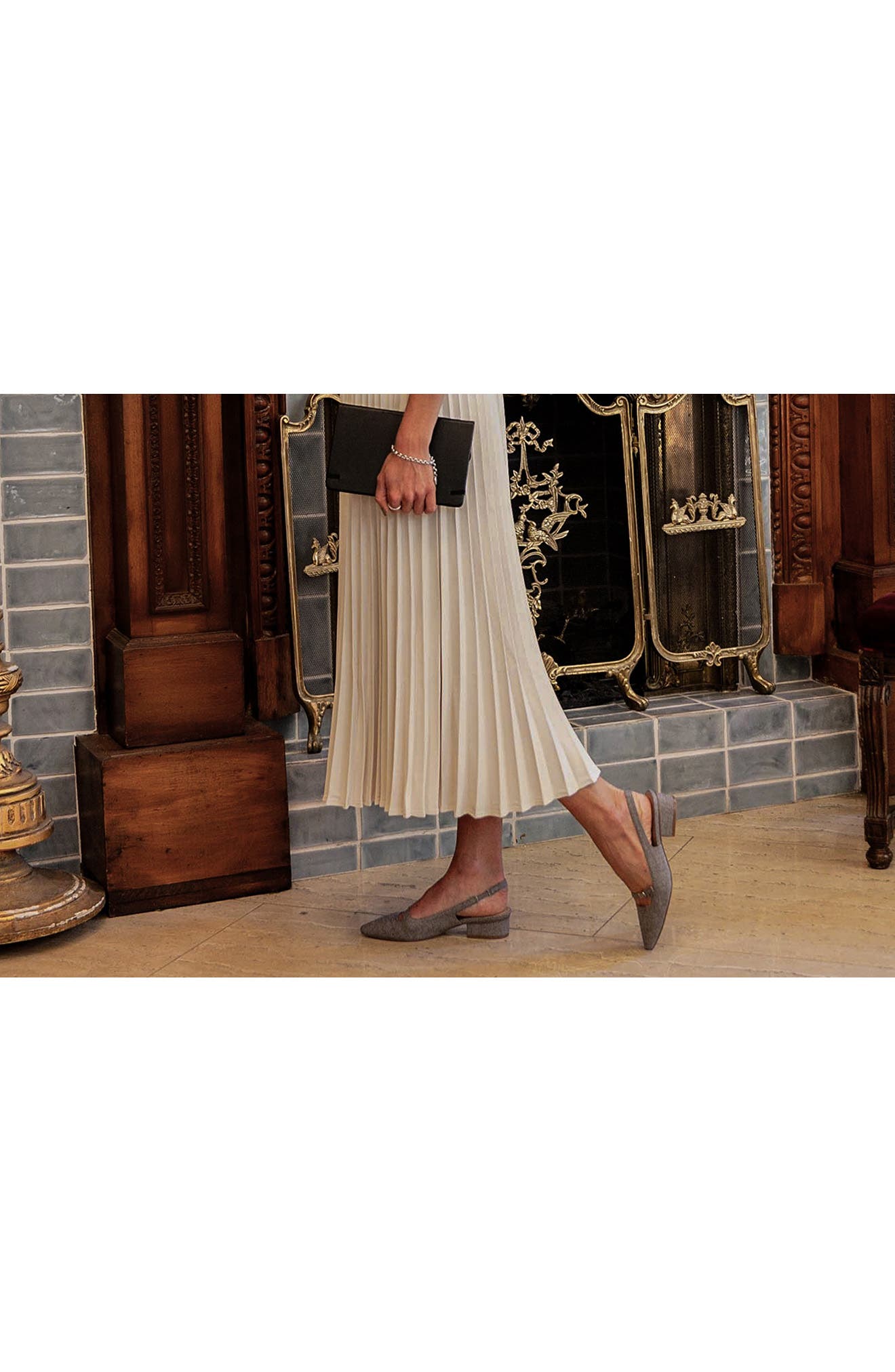 Chinese Laundry Maude Slingback Pointed Toe Pump, Alternate, color, 