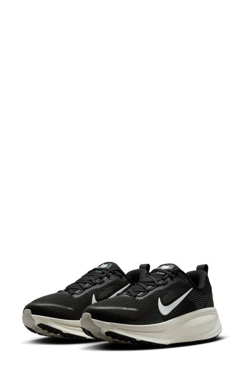 Nike Vomero 18 Running Shoe