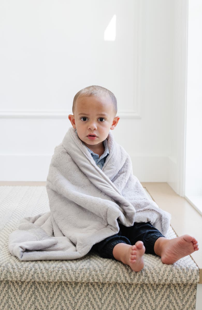 SARANONI Faux Fur Toddler Blanket, Alternate, color, Feather