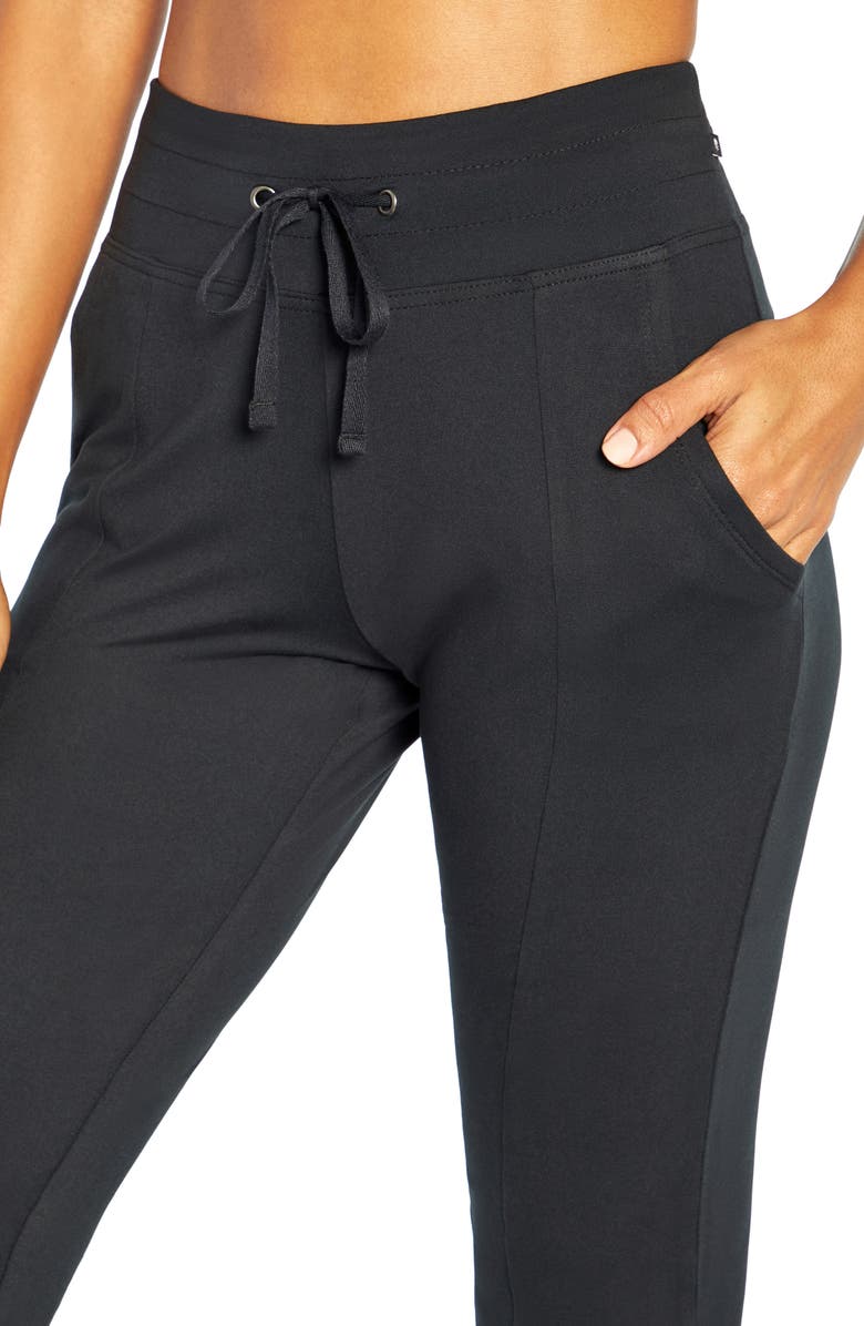 MARIKA Mona Capri, Alternate, color, 