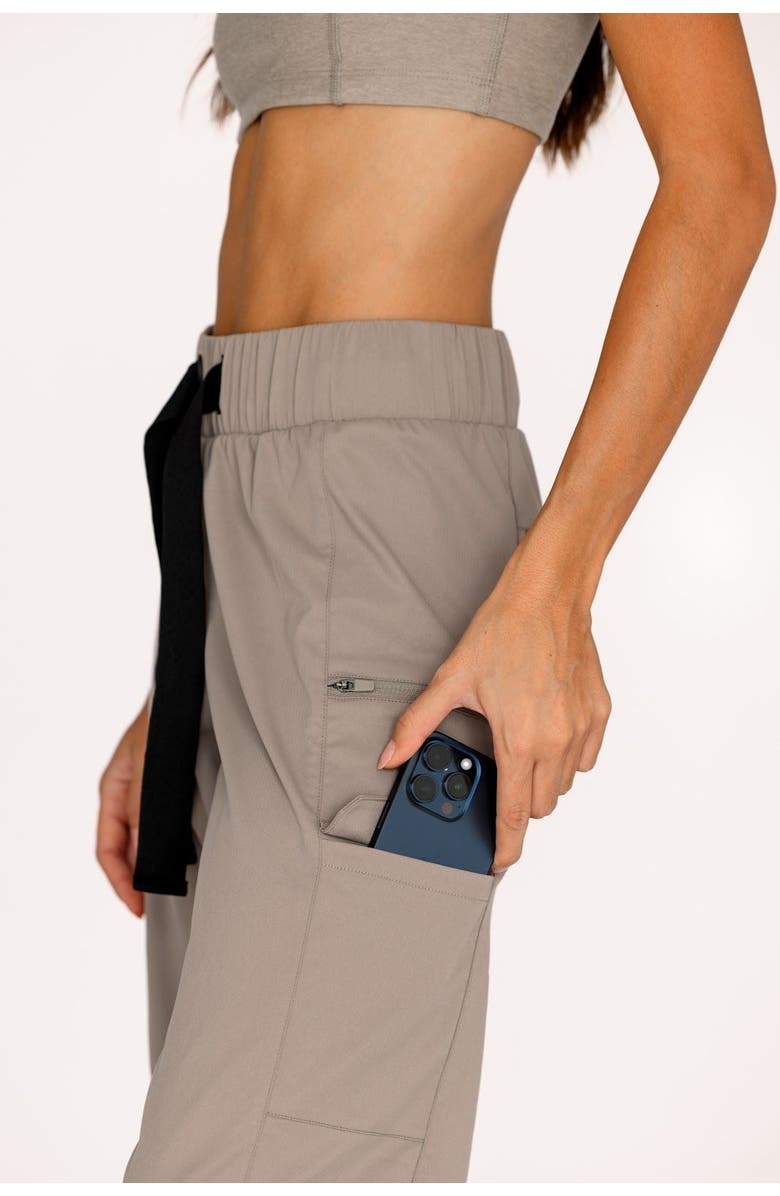 Fore-té Club Attire Isabel Performance Pant, Alternate, color, Saddle