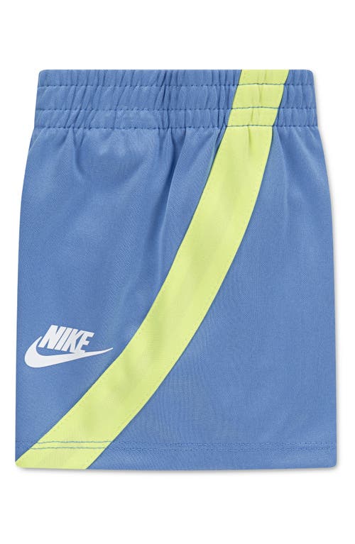 Nike Sportswear Toddler Boys "on The Move" T-shirt & Shorts Set