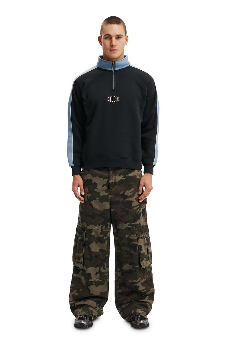 Cotton On Men's Graphic 1/4 Zip Fleece, Alternate, color, Washed Black Studio