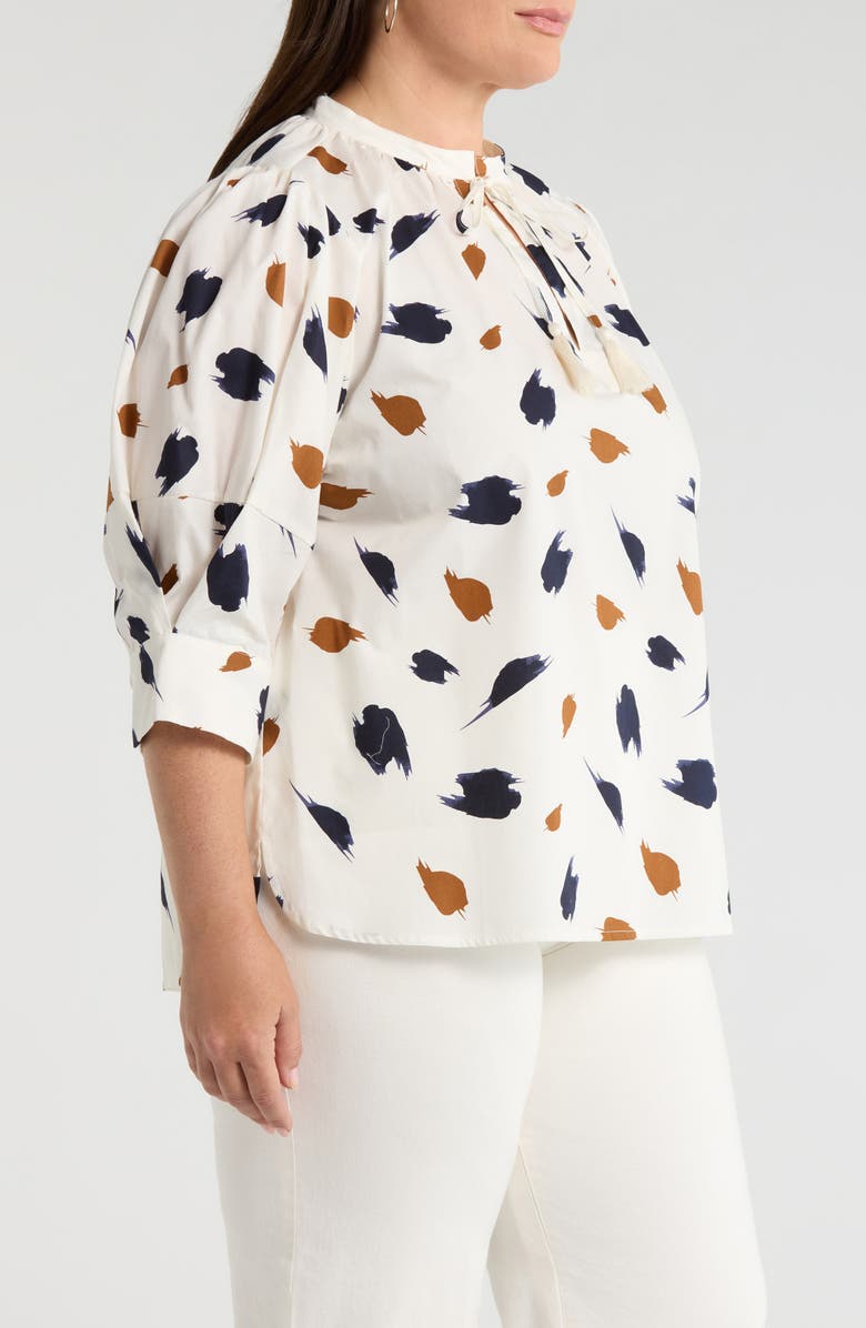 SUGARLIPS Devania Brush Irina Tie Split Neck Top, Alternate, color, Ivory/ Navy-Multi