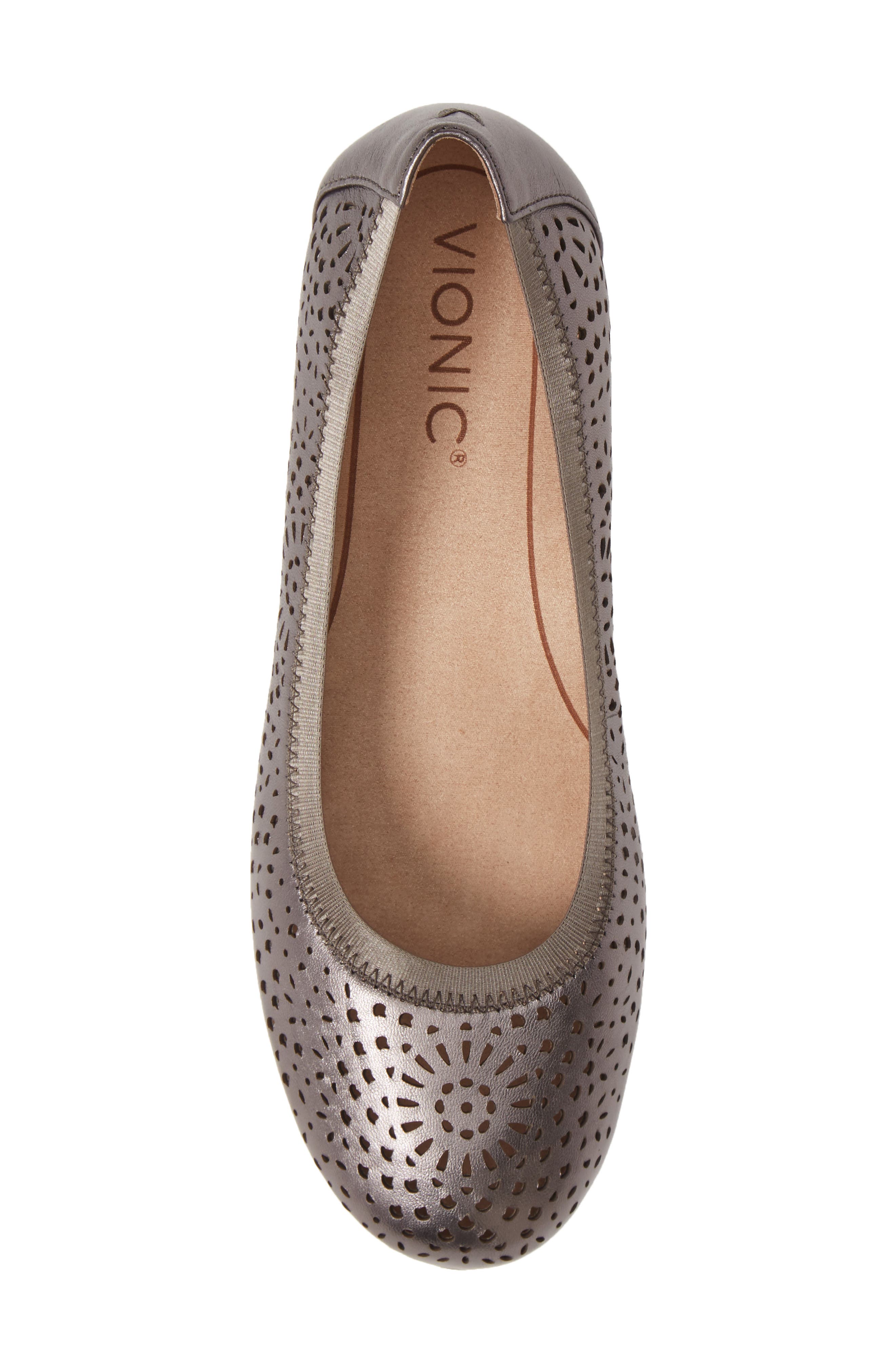 Robyn Flat, Alternate, color, PEWTER LEATHER