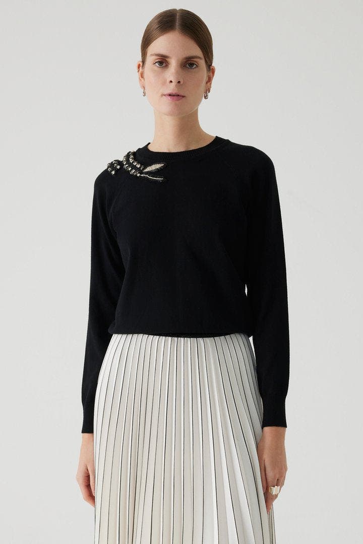 selected BLACK