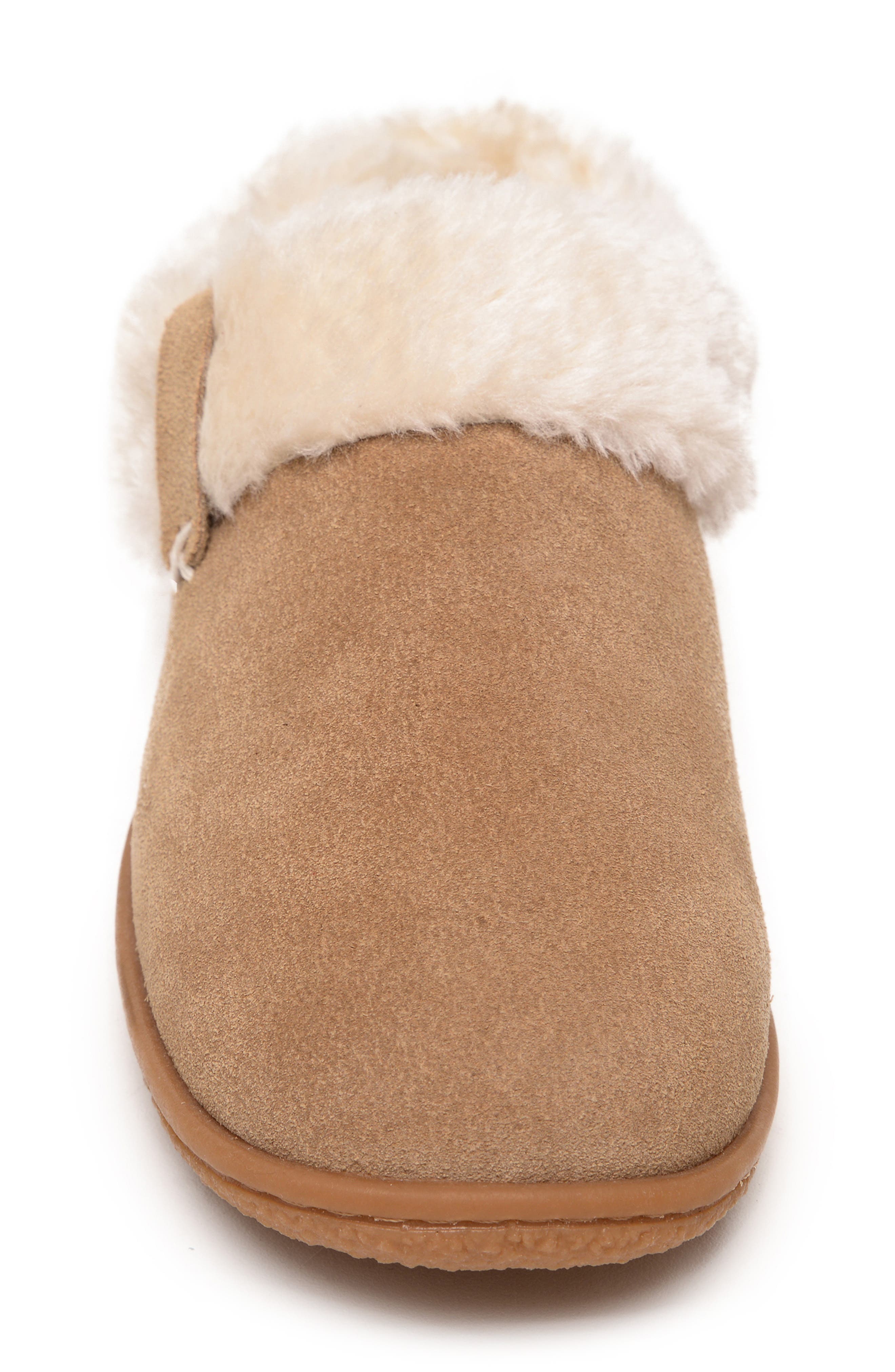 Minnetonka Camp Collar Faux Fur Scuff Slipper, Alternate, color, Cinnamon