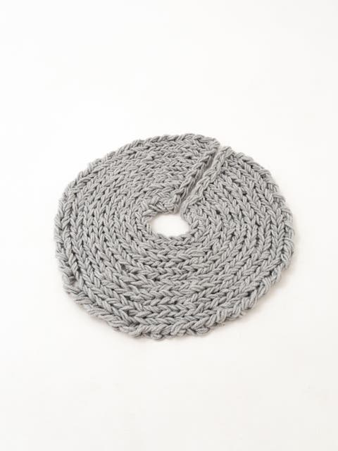 Chunky-Knitted Christmas Tree Skirt