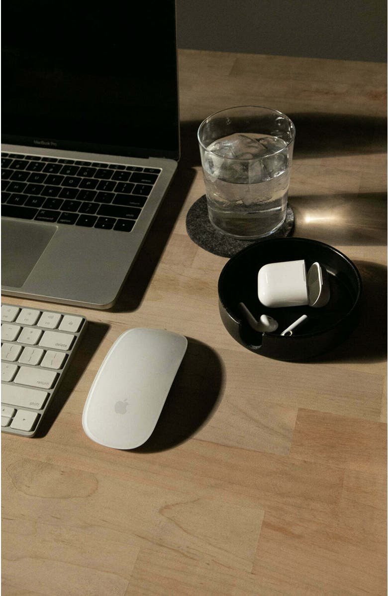 Graf Lantz Kobon Leather Round Tray, Alternate, color, Black