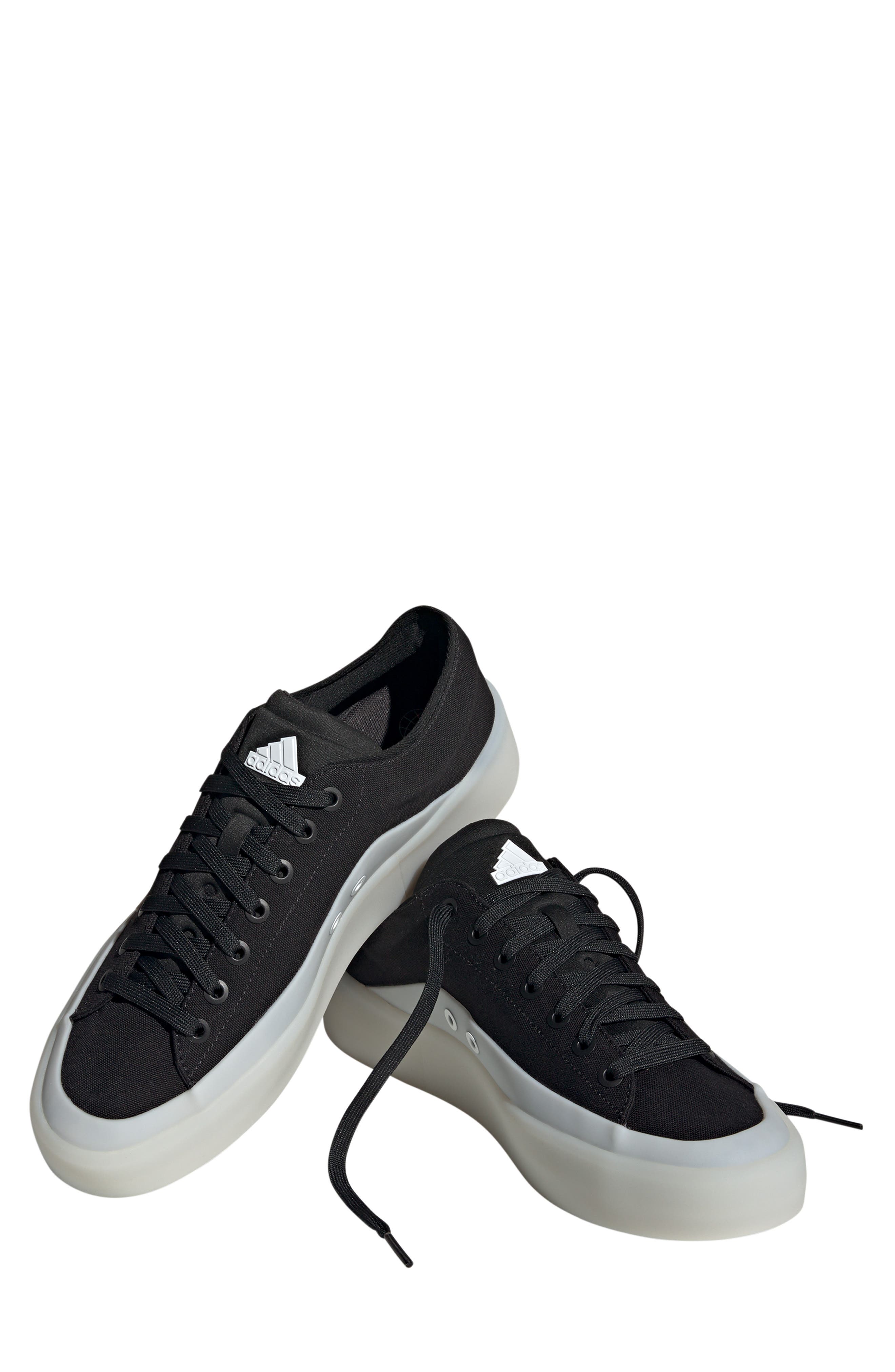 adidas Znsored Low Skateboard Sneaker, Alternate, color, 