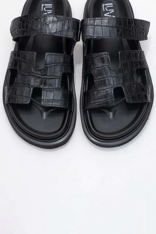 Forever & Always Shoes Loana Leather Slide Sandal In Black
