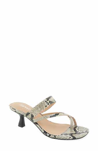 Elian Toe Loop Sandal