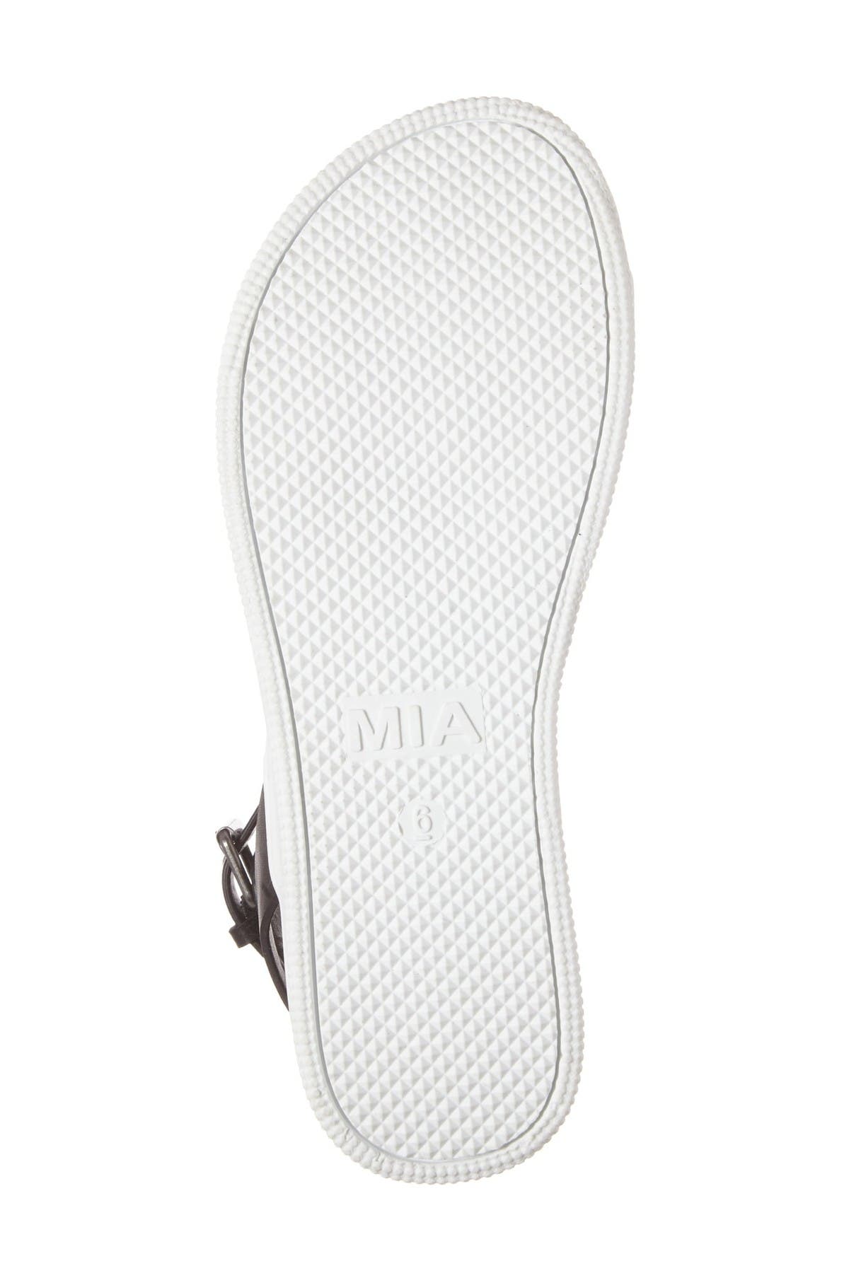 MIA Ellen Platform Sandal, Alternate, color, Black