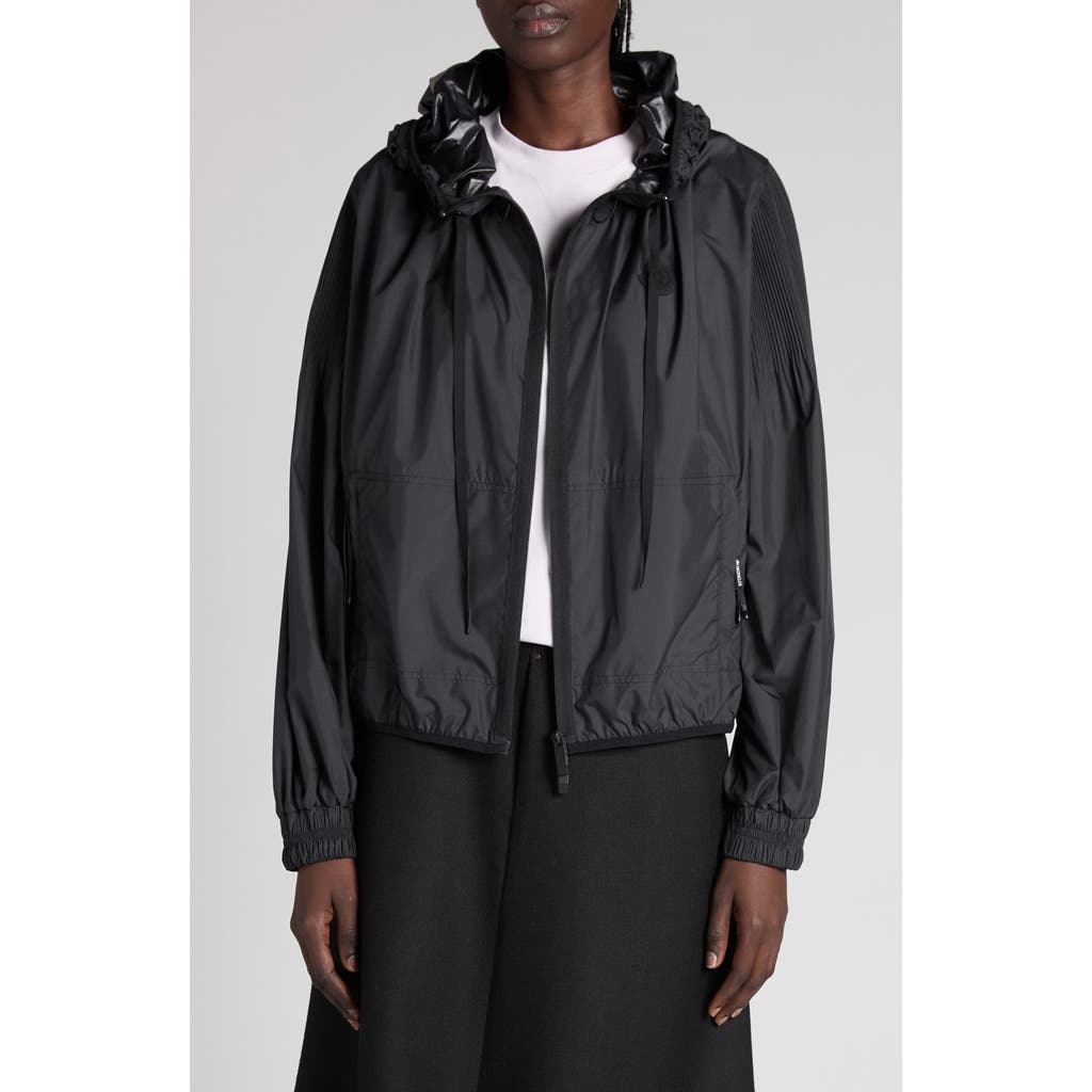 Moncler Auxonne Pleated Windbreaker In Black