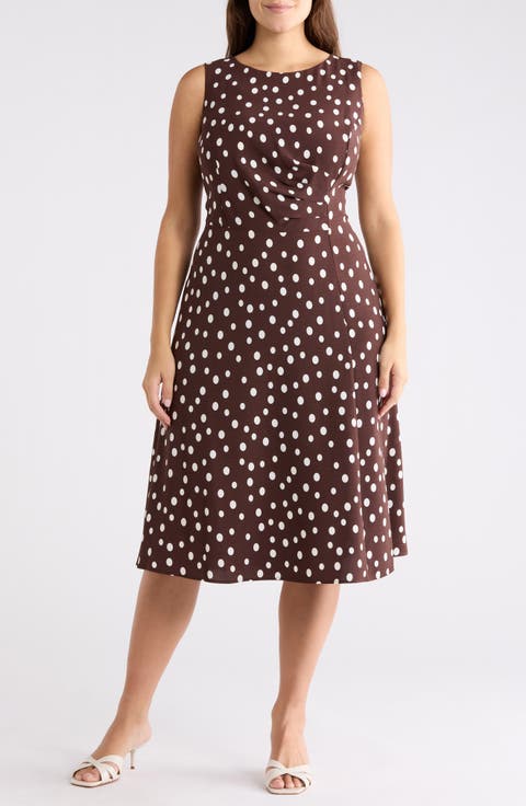 Pleated A-Line Dress (Plus)