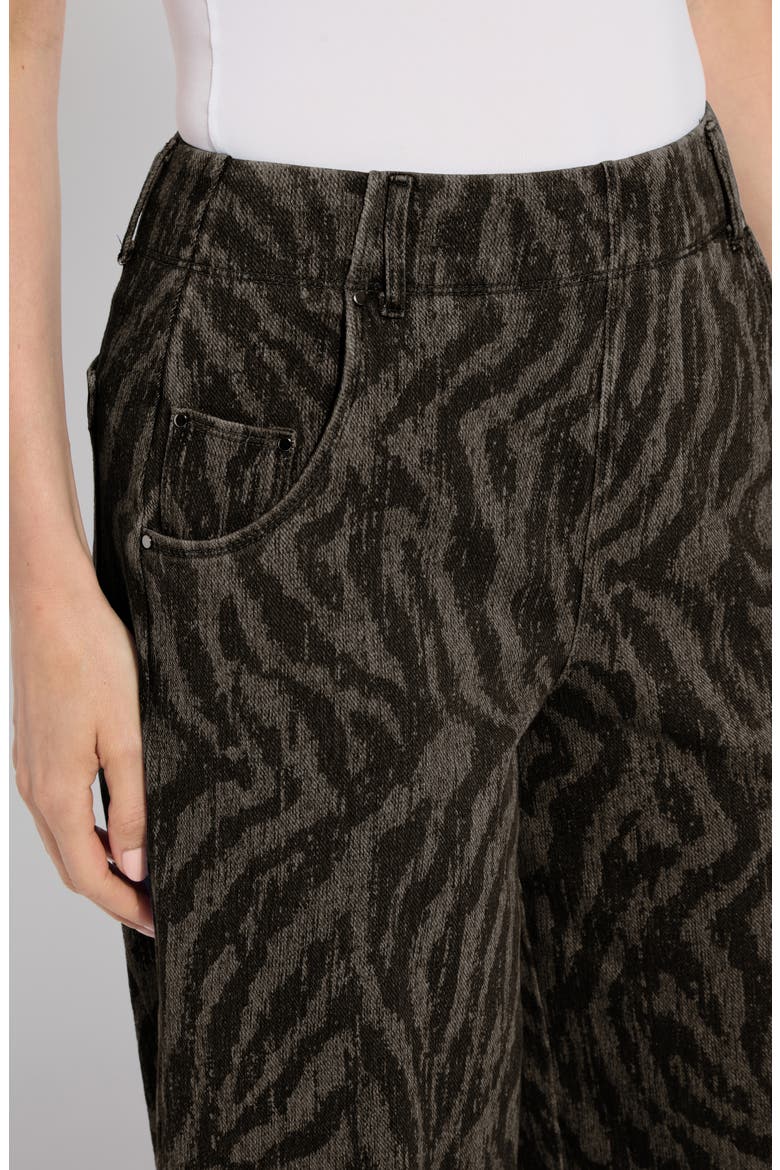 Leo Print High Waist Ankle Wide Leg Denim Pants, Alternate, color, BLACK/GREY CURRENT RIPPLES