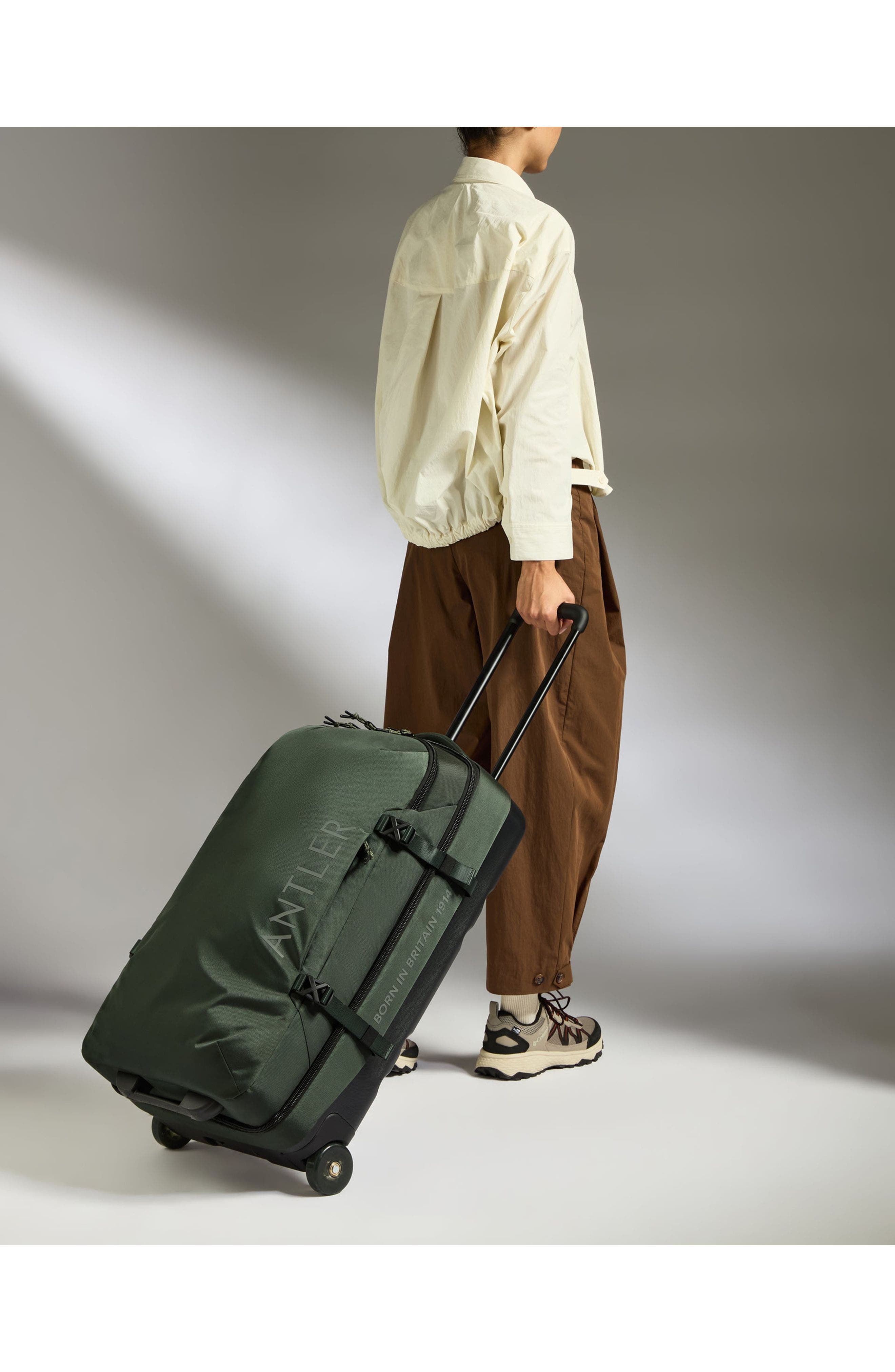 Discovery Wheeled Duffel, Alternate, color, Dark Forest Green