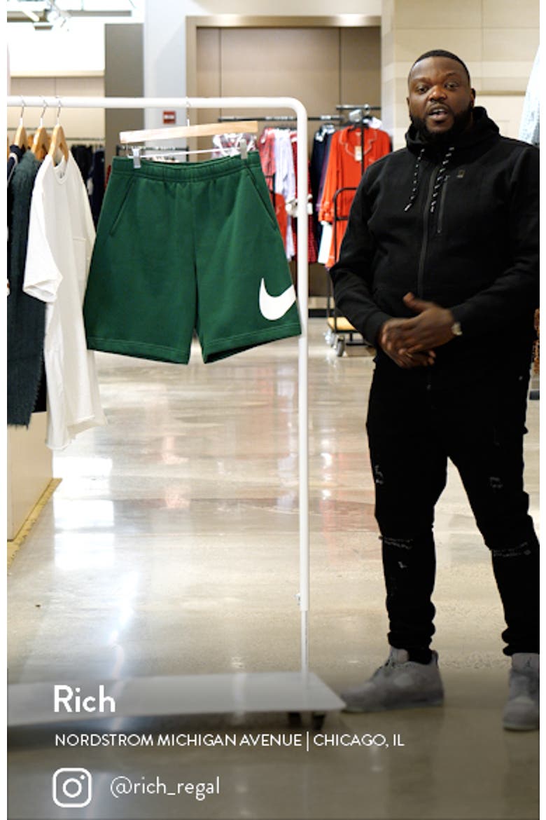 Sportswear Club Shorts video