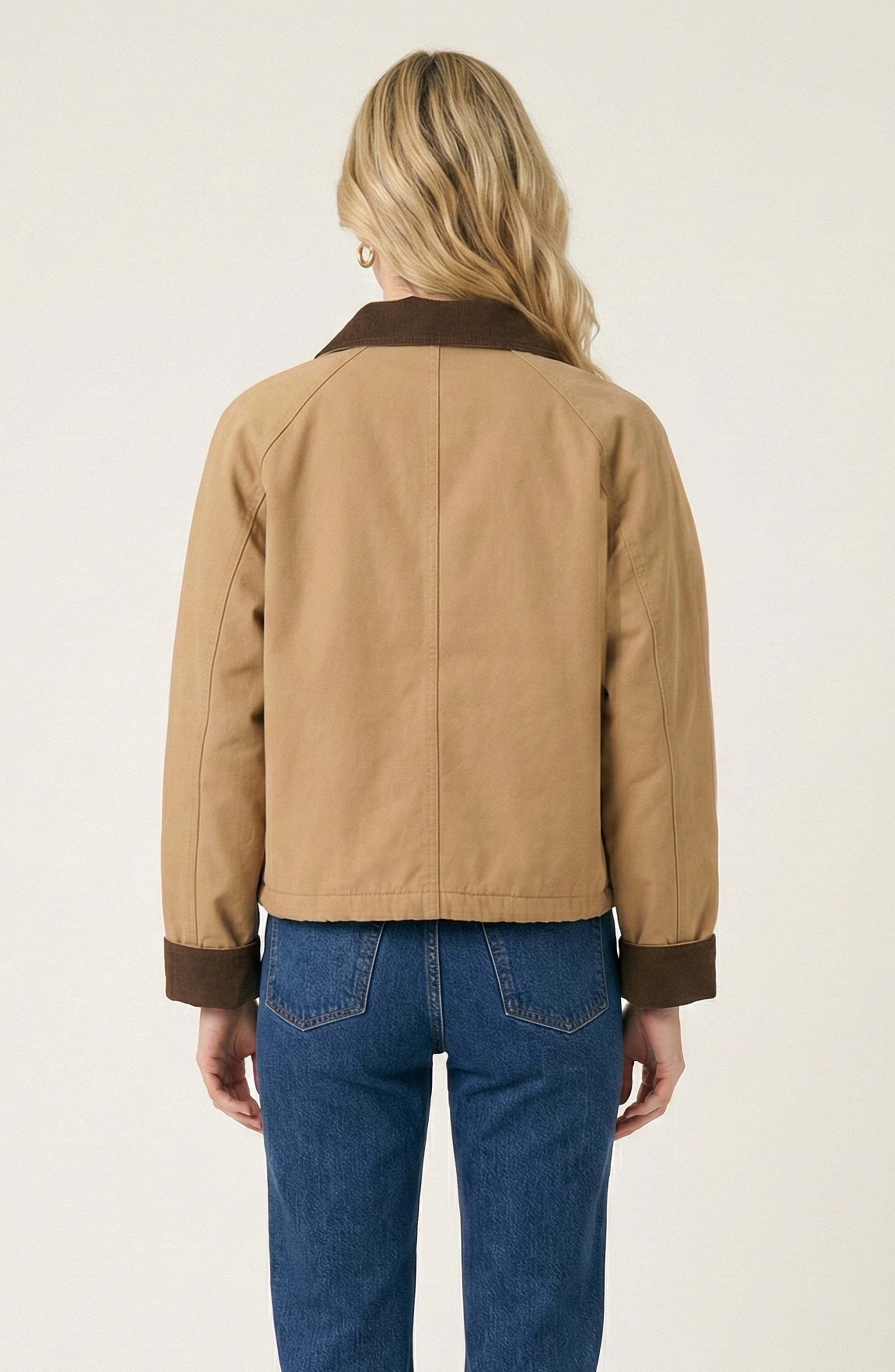 Cropped Contrast Collar Utility Jacket - image 2