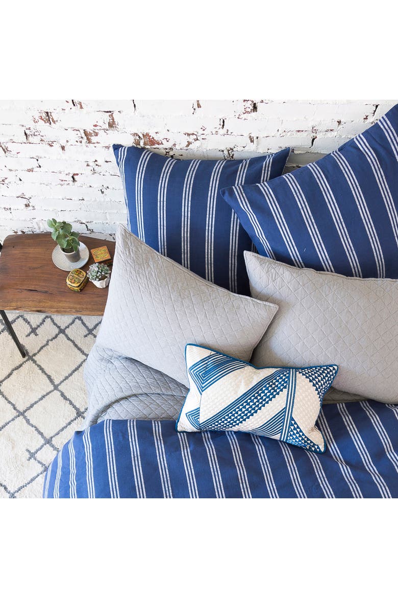 Perry Duvet Cover, Alternate, color, Blue