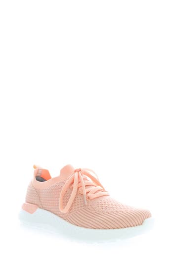 Propét B10 Unite Walking Sneaker In Pink
