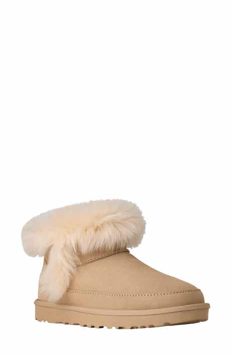 Classic Ultra Mini Chalet Boot