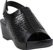 GOOD CHOICE NEW YORK Mahina Wedge Sandal
