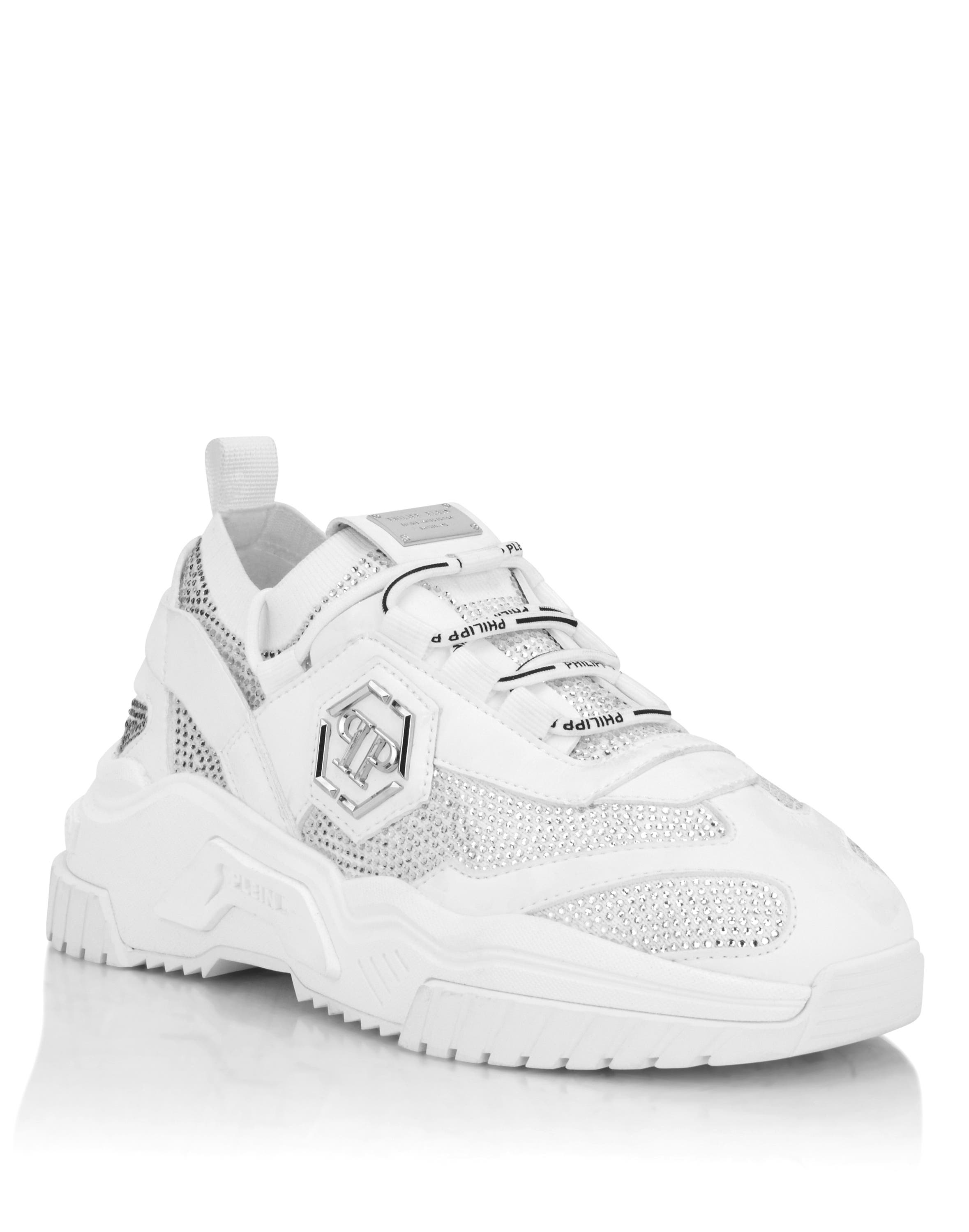 white/white