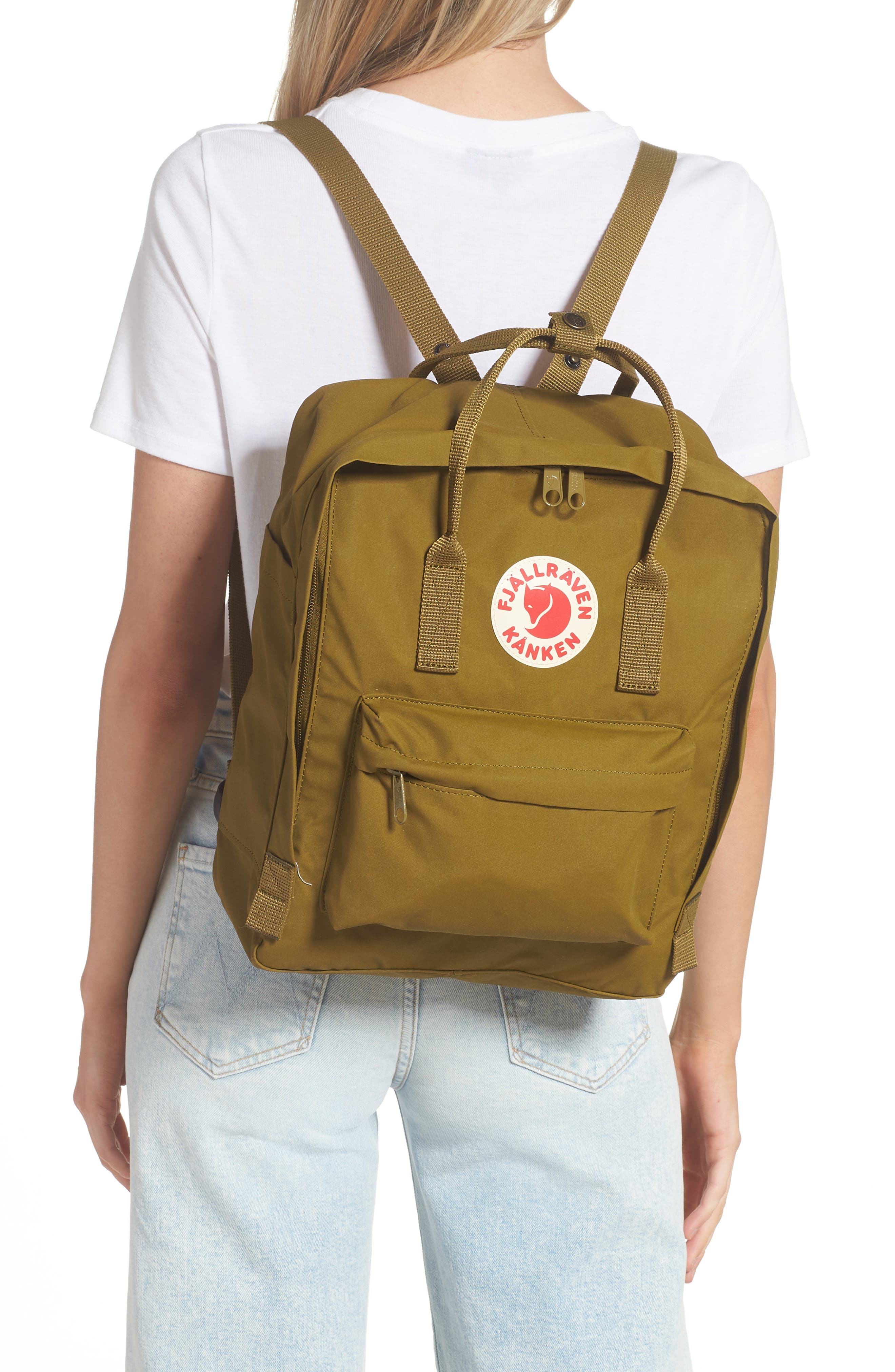 Kånken Water Resistant Backpack, Alternate, color, FOILAGE GREEN