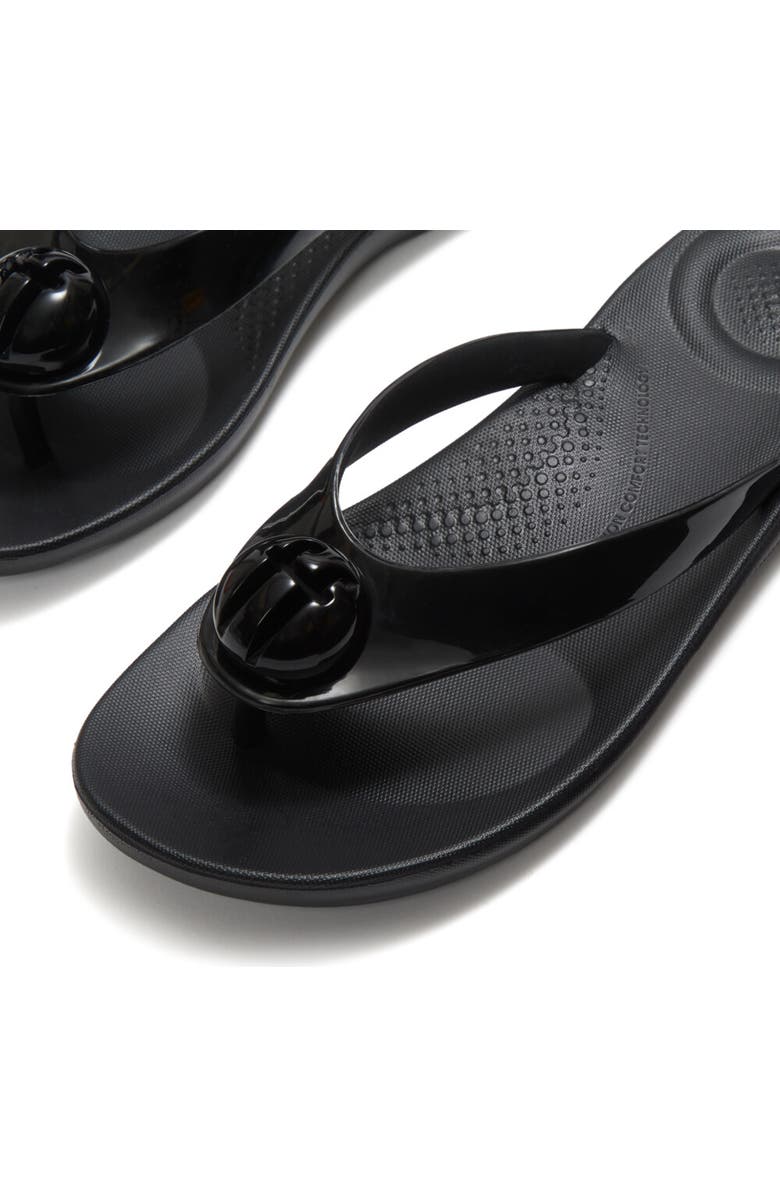 FitFlop Iqushion Glossy Flip-Flops, Alternate, color, Black