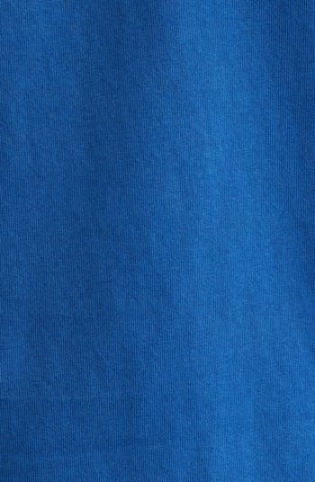BB Insignia Crop Graphic T-Shirt